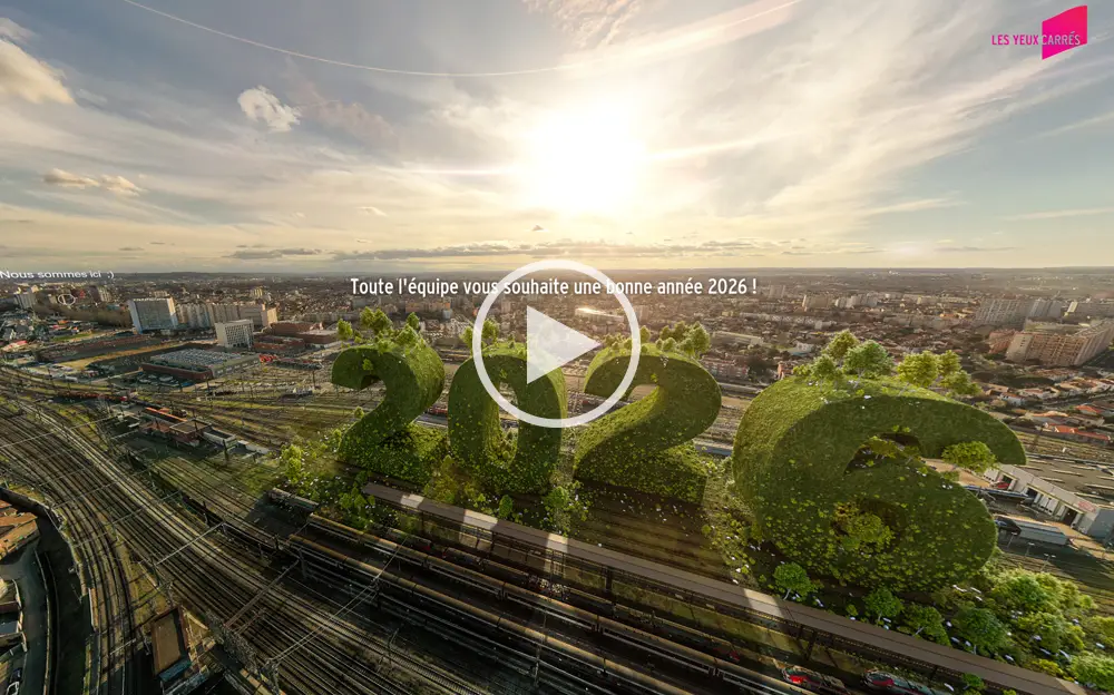 screenshot d'une vue 360° du quartier de la gare matabiau à toulouse - le soleil est bas sur l'horizon - dans la photo s'insère le nombre 2026 monumental et recouvert de végétation